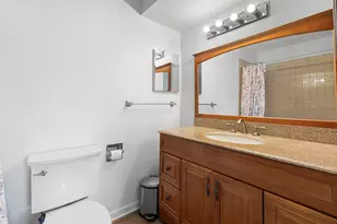 22910 Oxford Pl, Boca Raton, FL 33433 - Photo 23