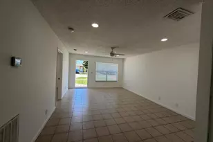 443 SE 13th Ct, Deerfield Beach, FL 33441 - Photo 5