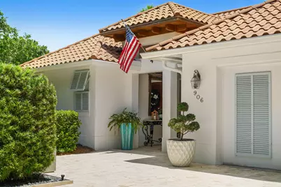 906 Jasmine Lane, Vero Beach, FL 32963 - Photo 1