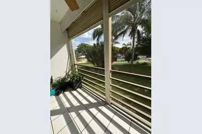 115 Royal Pk Drive #2g, Oakland Park, FL 33309 - Photo 5