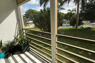 115 Royal Pk Dr, Oakland Park, FL 33309 - Photo 5