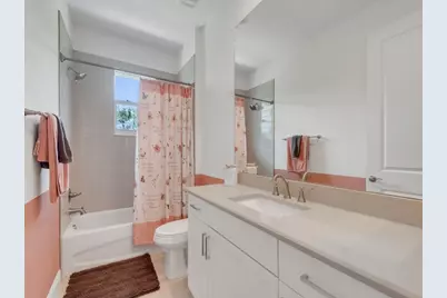 8220 Halbert Lane, Vero Beach, FL 32968 - Photo 19