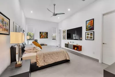 300 NE 21st Court, Wilton Manors, FL 33305 - Photo 29