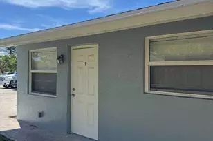 517 S F St, Lake Worth, FL 33460 - Photo 1
