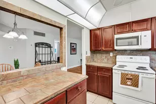 9080 Lime Bay Blvd, Tamarac, FL 33321 - Photo 9