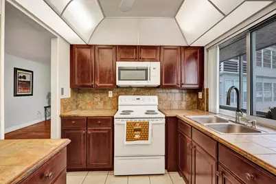 9080 Lime Bay Boulevard, Tamarac, FL 33321 - Photo 7