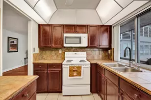 9080 Lime Bay Blvd, Tamarac, FL 33321 - Photo 7
