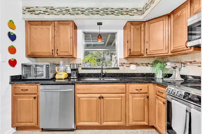 3398 NE 5th Avenue, Boca Raton, FL 33431 - Photo 9