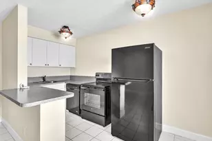 1219 NE 14th Ave, Fort Lauderdale, FL 33304 - Photo 3