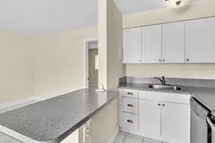 1219 NE 14th Ave, Fort Lauderdale, FL 33304 - Photo 9