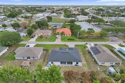 757 SW Jacoby Avenue, Port Saint Lucie, FL 34953 - Photo 7