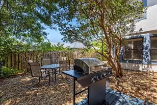 2250 SE Country Club Ln, Stuart, FL 34996 - Photo 31