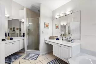 2250 SE Country Club Ln, Stuart, FL 34996 - Photo 21