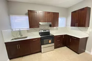 603 N Dixie Hwy, Lake Worth, FL 33460 - Photo 1