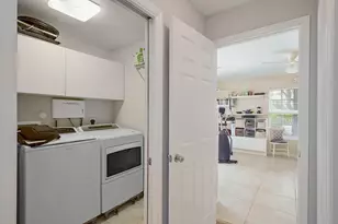 8970 Yearling Dr, Lake Worth, FL 33467 - Photo 15