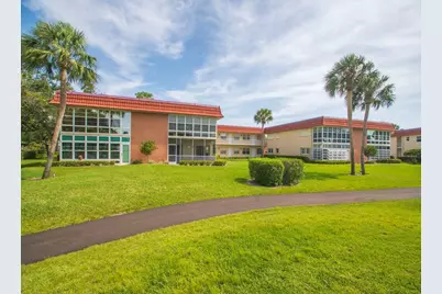 105 Spring Lake Court #102, Vero Beach, FL 32962 - Photo 25