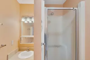 105 Spring Lake Ct, Vero Beach, FL 32962 - Photo 17