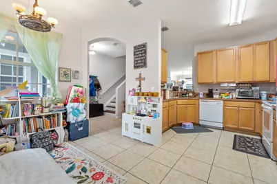 3122 Grandiflora Drive, Greenacres, FL 33467 - Photo 9