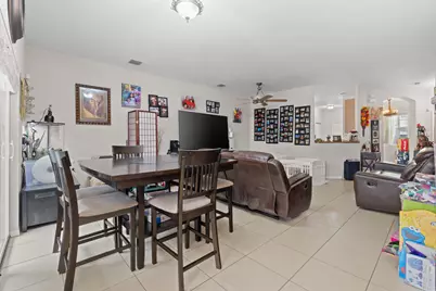 3122 Grandiflora Drive, Greenacres, FL 33467 - Photo 19