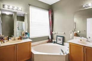 222 SW Manatee Springs Way, Port Saint Lucie, FL 34986 - Photo 19