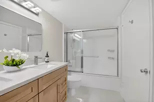 9939 Boca Gardens Trail, Boca Raton, FL 33496 - Photo 13