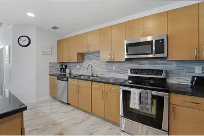 300 S Australian Avenue #Unit 419, West Palm Beach, FL 33401 - Photo 11