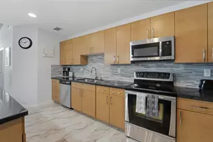 300 S Australian Ave, West Palm Beach, FL 33401 - Photo 11