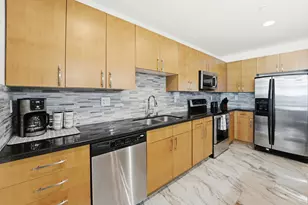 300 S Australian Ave, West Palm Beach, FL 33401 - Photo 11