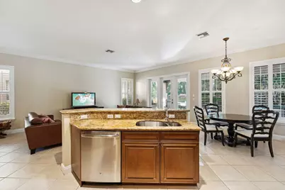 10380 Trianon Place, Wellington, FL 33449 - Photo 13