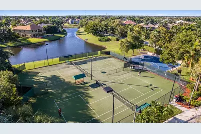 10380 Trianon Place, Wellington, FL 33449 - Photo 59