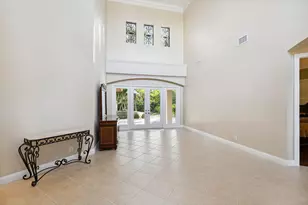 10380 Trianon Pl, Wellington, FL 33449 - Photo 5