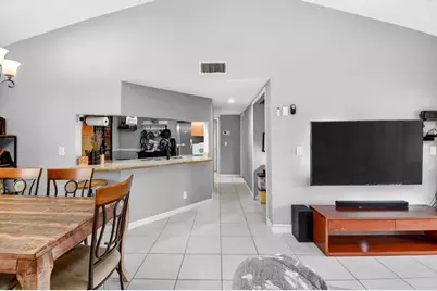 14 Via De Casas Sur #104, Boynton Beach, FL 33426 - Photo 7