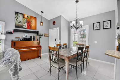 14 Via De Casas Sur #104, Boynton Beach, FL 33426 - Photo 5