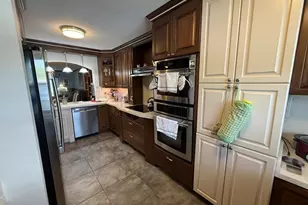 2551 NW 103rd Ave, Sunrise, FL 33322 - Photo 7
