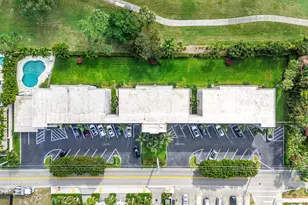 300 E Royal Palm Rd, Boca Raton, FL 33432 - Photo 25