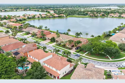 10519 Longleaf Lane, Wellington, FL 33414 - Photo 5