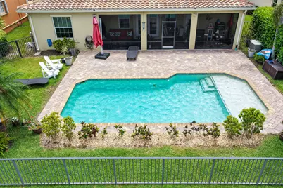 10519 Longleaf Lane, Wellington, FL 33414 - Photo 43