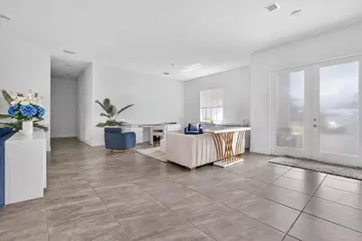 2010 Meadows Drive, Davie, FL 33324 - Photo 5