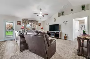 367 SW Grimaldo Terrace, Port Saint Lucie, FL 34984 - Photo 5