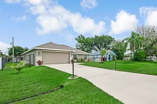367 SW Grimaldo Terrace, Port Saint Lucie, FL 34984 - Photo 51