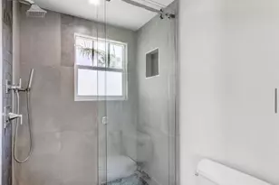 833 Ardmore Rd, West Palm Beach, FL 33401 - Photo 9