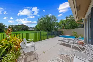 11875 Pebblewood Dr, Wellington, FL 33414 - Photo 39
