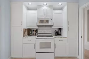 11875 Pebblewood Dr, Wellington, FL 33414 - Photo 15