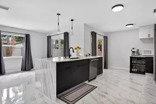 6730 NW 26th Terrace, Fort Lauderdale, FL 33309 - Photo 11