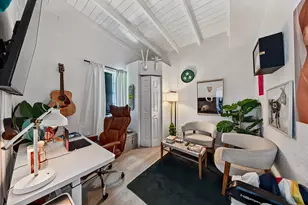 140 SE 9th Ave, Boynton Beach, FL 33435 - Photo 11