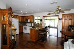 1815 SE Wexford Ct, Port Saint Lucie, FL 34952 - Photo 7