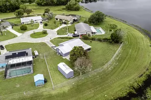 1815 SE Wexford Ct, Port Saint Lucie, FL 34952 - Photo 33