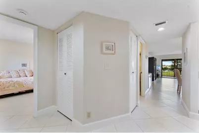 7260 Kinghurst Drive #205, Delray Beach, FL 33446 - Photo 37