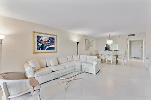 7260 Kinghurst Dr, Delray Beach, FL 33446 - Photo 1
