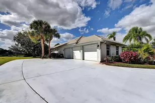 8028 Plantation Lakes Dr, Port Saint Lucie, FL 34986 - Photo 51